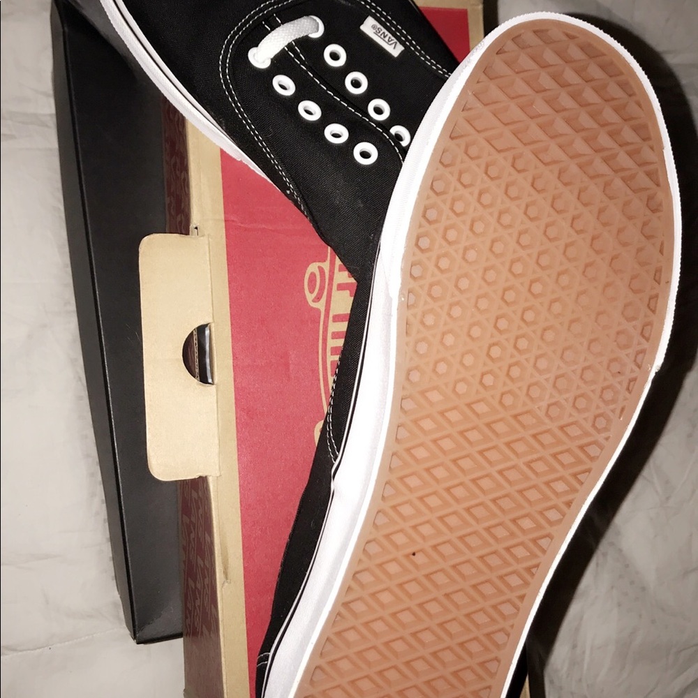 Vans authentic size 14 brand new